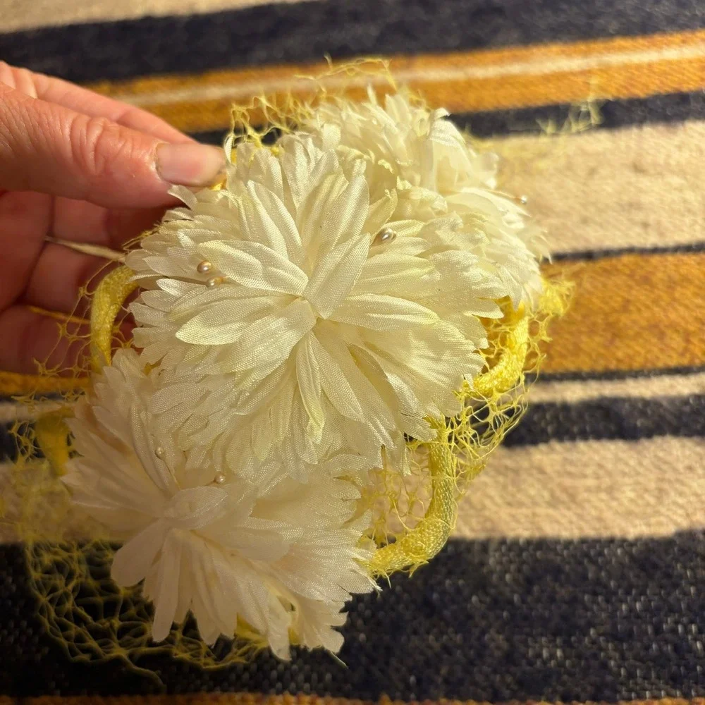 Vintage Fascinator Headband OS Yellow Floral Birdcage Veil Pearl MCM Church Hat